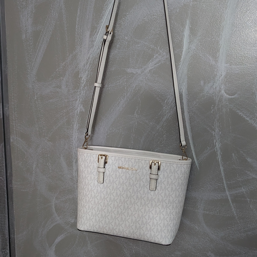 Michael Kors White Minimalist Shoulder Bag with Adjustable Strap